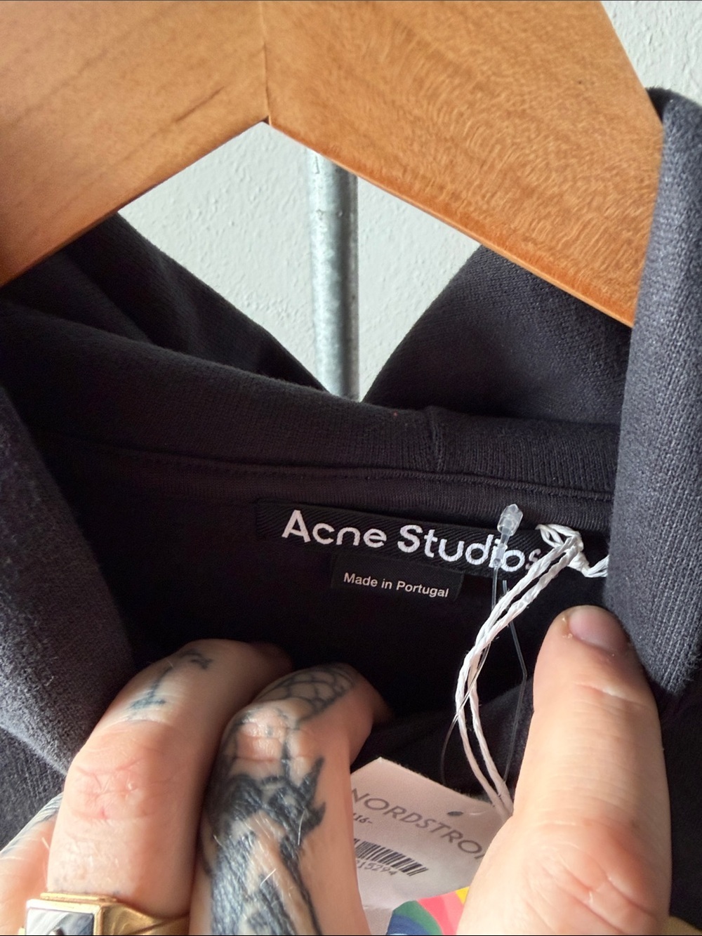NWT Acne Studios The Rainbow Hoodie Size Small - Picture 3 of 4